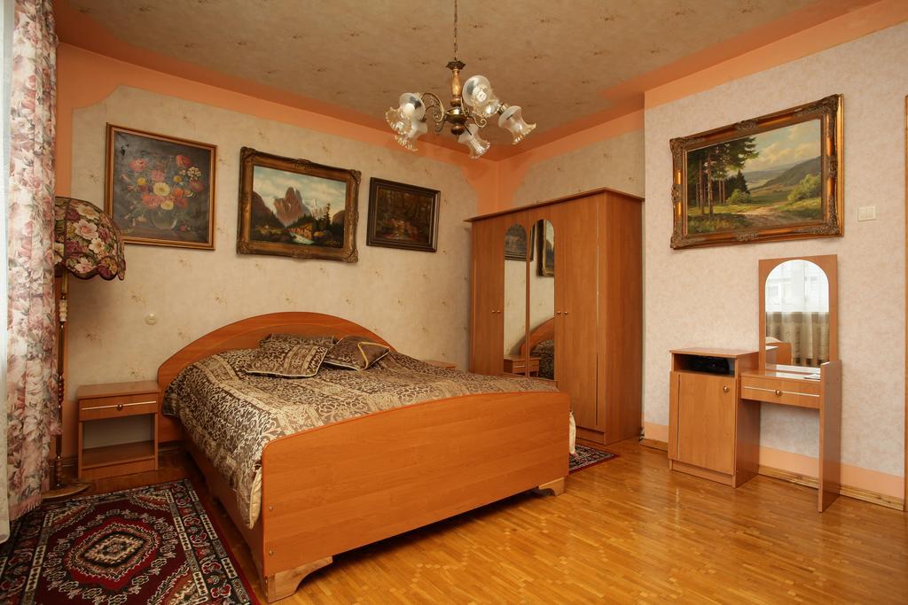 Vila Pas Justina Palanga Buitenkant foto