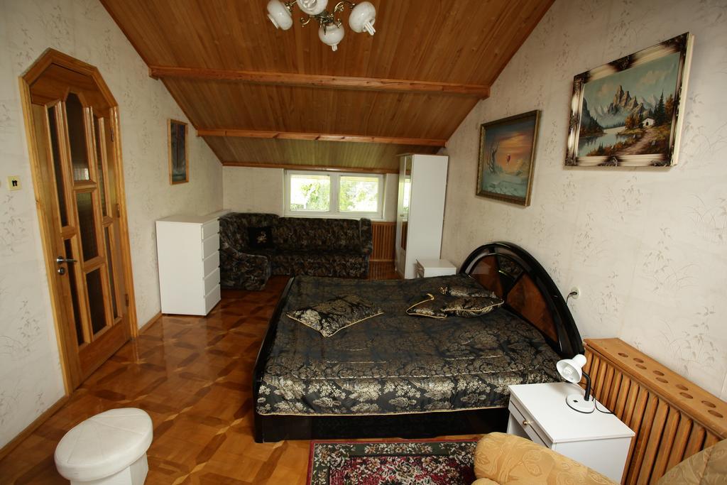 Vila Pas Justina Palanga Buitenkant foto