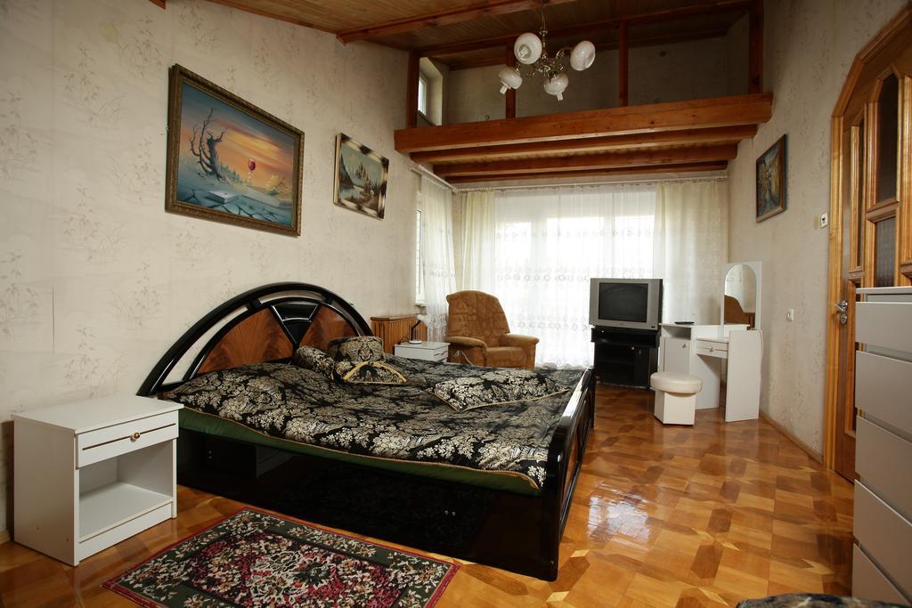 Vila Pas Justina Palanga Buitenkant foto